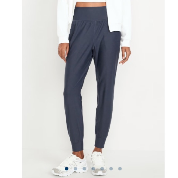 Old Navy Pants - NWT Old Navy High-Waisted PowerSoft 7/8 Joggers